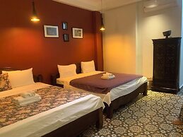 The J Break Boutique