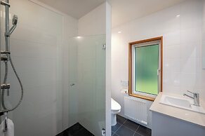 Furano Lodge 10 by H2 Life