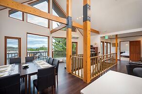 Furano Lodge 10 by H2 Life