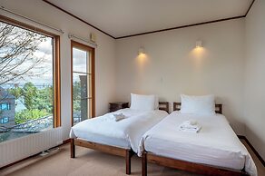 Furano Lodge 10 by H2 Life