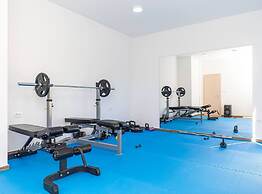 Luxurious Sanctuary Villa Primorski Dolac With Pool