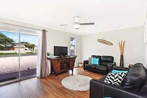 SA Holiday House Dunes Views on Simpson