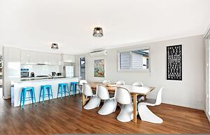 SA Holiday House Dunes Views on Simpson