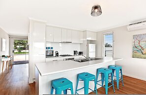 SA Holiday House Dunes Views on Simpson