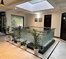 Wise Villa Luxury Home Stay