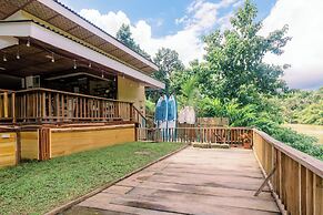 BUSAI DREAM FALLS RESORT
