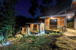 BUSAI DREAM FALLS RESORT