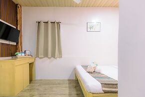 BUSAI DREAM FALLS RESORT