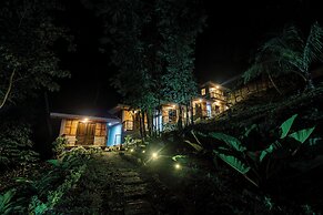 BUSAI DREAM FALLS RESORT