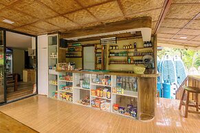 BUSAI DREAM FALLS RESORT
