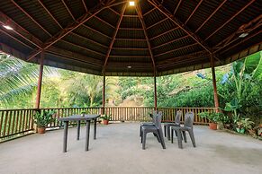 BUSAI DREAM FALLS RESORT