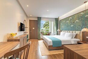 Sunrise Mountain View Resort