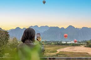 Sunrise Mountain View Resort