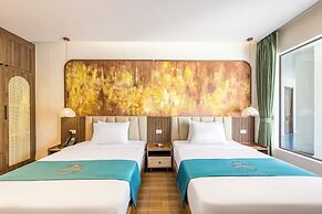 Sunrise Mountain View Resort