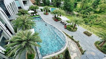 Sunrise Mountain View Resort