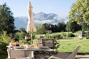 Lenk Lodge