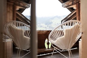 Lenk Lodge