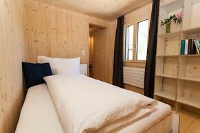 Lenk Lodge