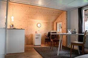 Lenk Lodge