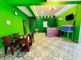 Goroomgo Secret Heaven Bhubaneswar