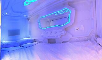 Capsule hostel Floor -1 Self Check in