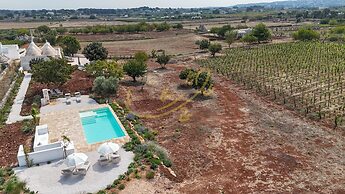 TD Trulli Perla Bianca Trulli With Pool Vineyards
