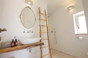 TD Trulli Perla Bianca Trulli With Pool Vineyards