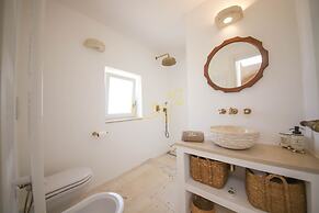 TD Trulli Perla Bianca Trulli With Pool Vineyards