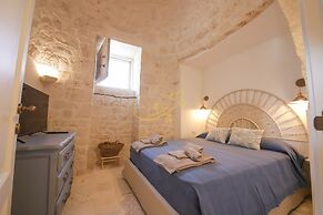 TD Trulli Perla Bianca Trulli With Pool Vineyards