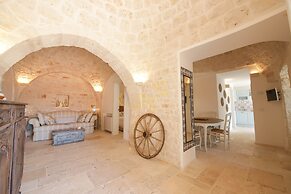 TD Trulli Perla Bianca Trulli With Pool Vineyards
