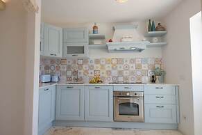 TD Trulli Perla Bianca Trulli With Pool Vineyards