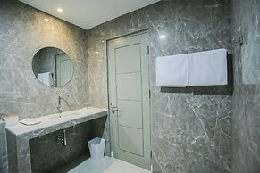 HILANI BOUTIQUE HOTEL