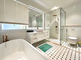 The Salt Villas Da Nang - Private Pool