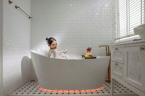 The Salt Villas Da Nang - Private Pool