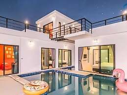 Modern Enjoy Pool Villa Hua-hin
