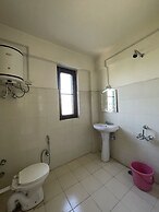 Goroomgo Burge Green Guest House