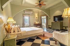 Daulatgarh Resort and Spa