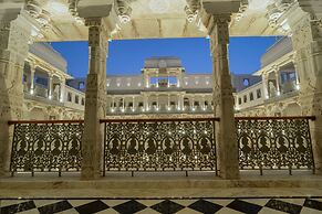 Daulatgarh Resort and Spa