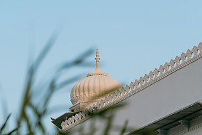 Daulatgarh Resort and Spa