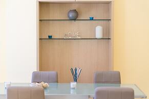Partenope Spacious Home