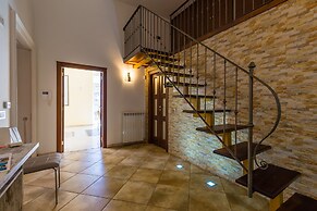 Partenope Spacious Home