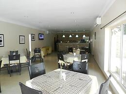 The Grill House & Suites Asokoro Abuja