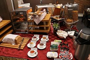 The Grill House & Suites Asokoro Abuja