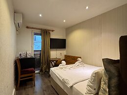 Siesta Premium Hotel