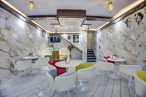 Rodali Hotel - A Cozzet Collection