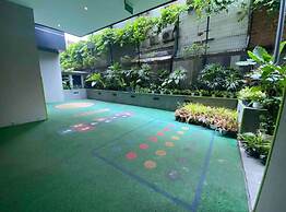 Zenity View Residence Luxury Apartment