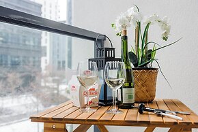 Lumina lux apart near Uprising Museum