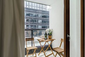 Lumina lux apart near Uprising Museum