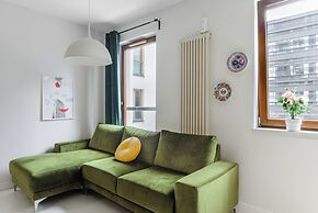 Lumina lux apart near Uprising Museum