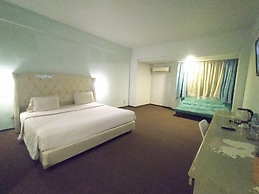 OYO 94362 Hotel Kebayoran